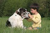ENFANT ET CHIEN 545